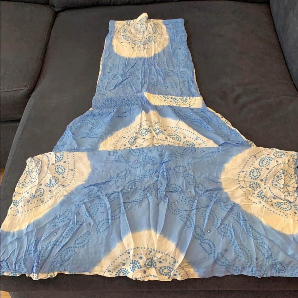CoolChange Strapless Maxi Dress
